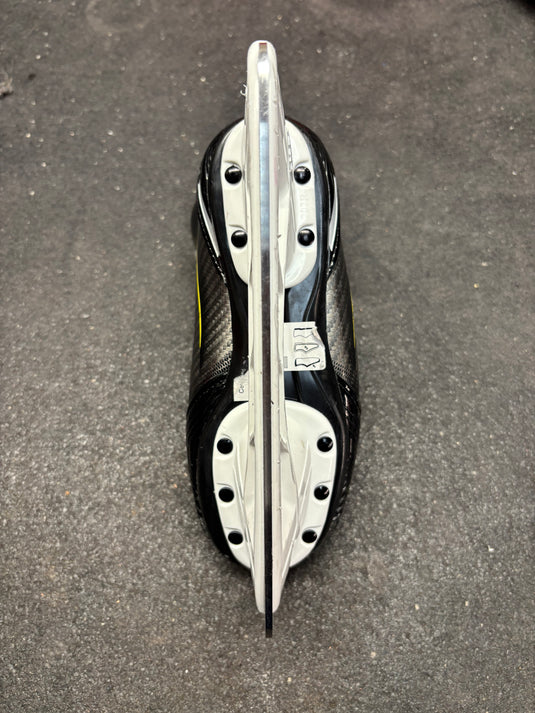 Used Bauer Supreme M40 YTH. 13d Hockey Skates