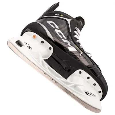 Load image into Gallery viewer, CCM Tacks XF 70 Intermediate Hockey Skates