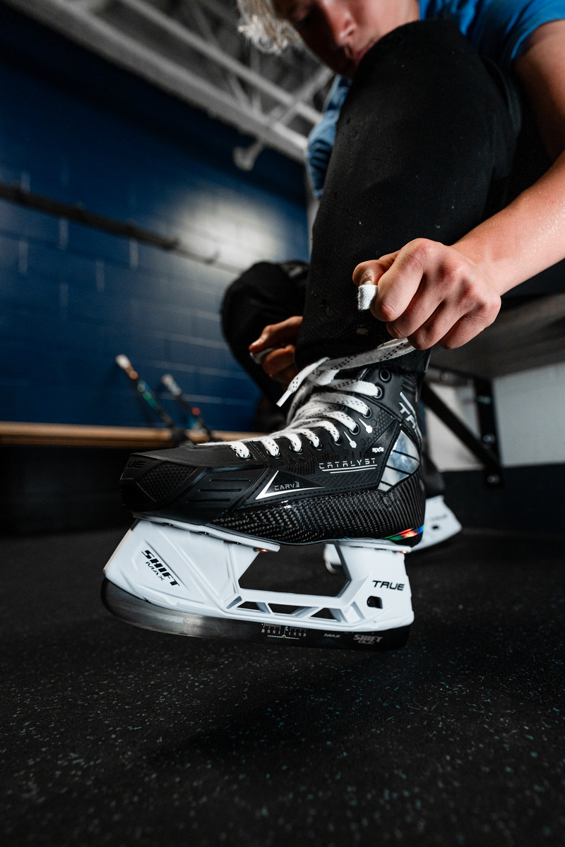 Load image into Gallery viewer, True Catalyst 9X4 Senior Hockey Skate