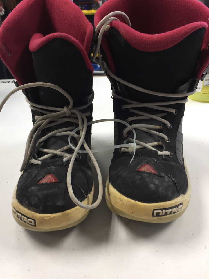 Nitro Black/Red Mens Size Specific 270mm Used Snowboard  display picture 3