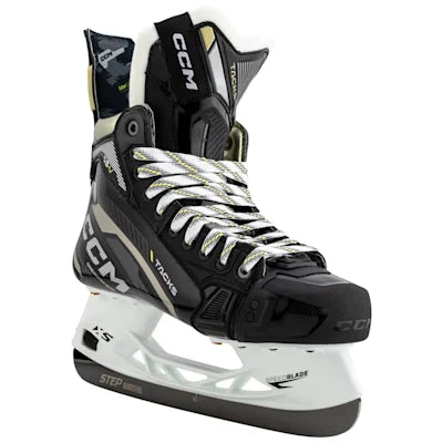 Load image into Gallery viewer, CCM Tacks AS-V Hockey Skates Intermediate