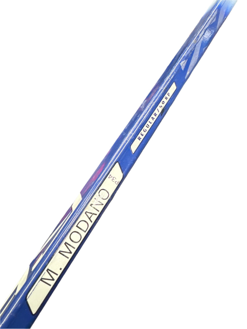 Load image into Gallery viewer, Used Reebok Pro Lite Grip RH Hockey Stick
