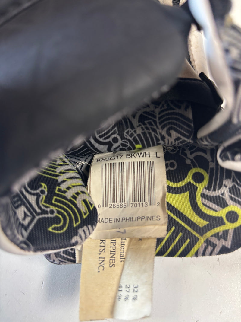 Load image into Gallery viewer, Used Brine KSL III Lacrosse Gloves
