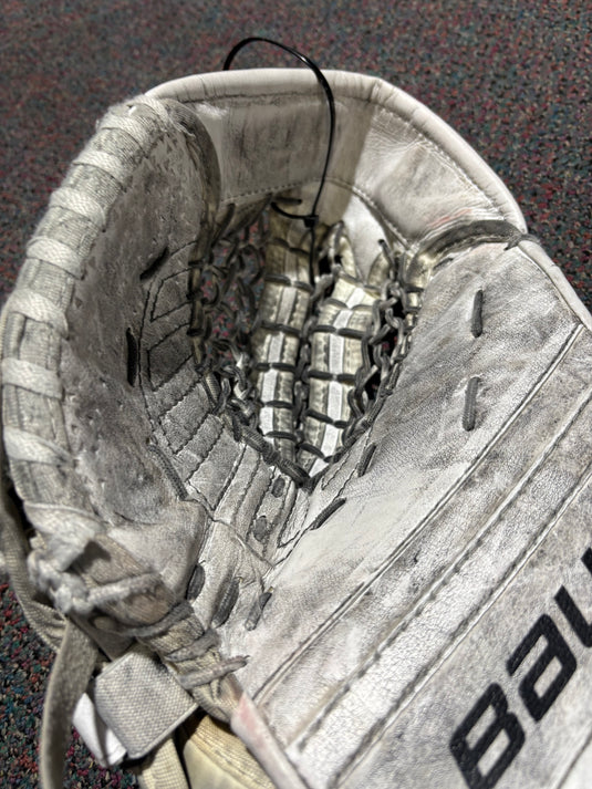 Used Bauer GSX Full Right Junior Goalie Glove