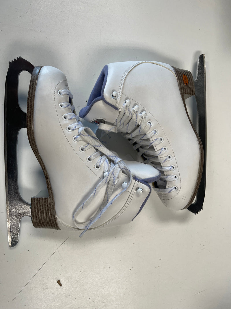 Load image into Gallery viewer, Used Riedell Size 5 Figure Skates
