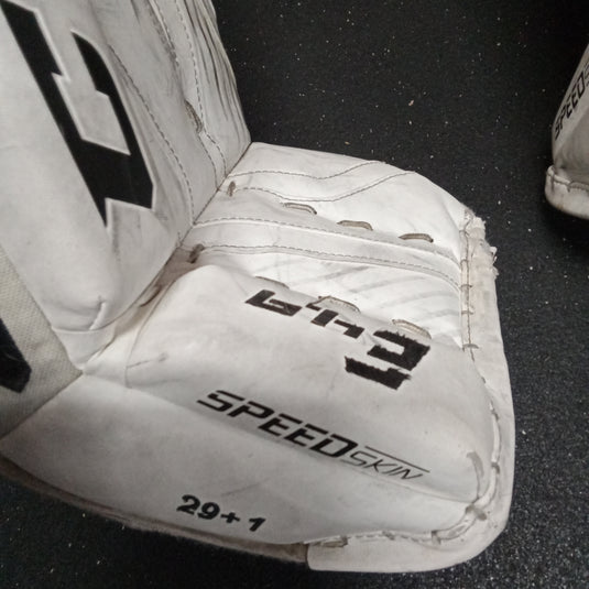 Used CCM E4.9 Goalie Leg Pads 29"+1.