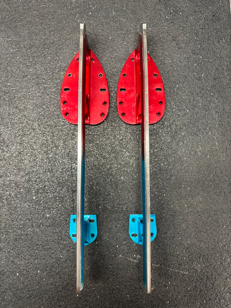 Load image into Gallery viewer, Used Paramount CA Figure Skate Blades
