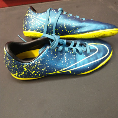 Used Nike Mercurial Size 5.5 Youth Indoor Soccer Shoes