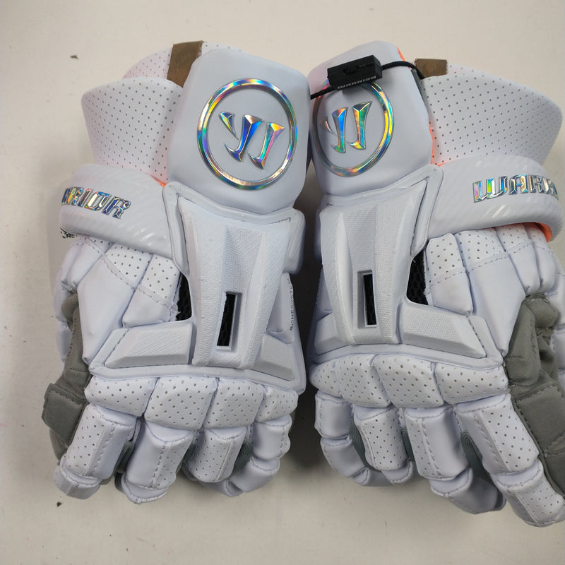 Load image into Gallery viewer, Warrior Burn XP2 Lacrosse Gloves YTH Large
