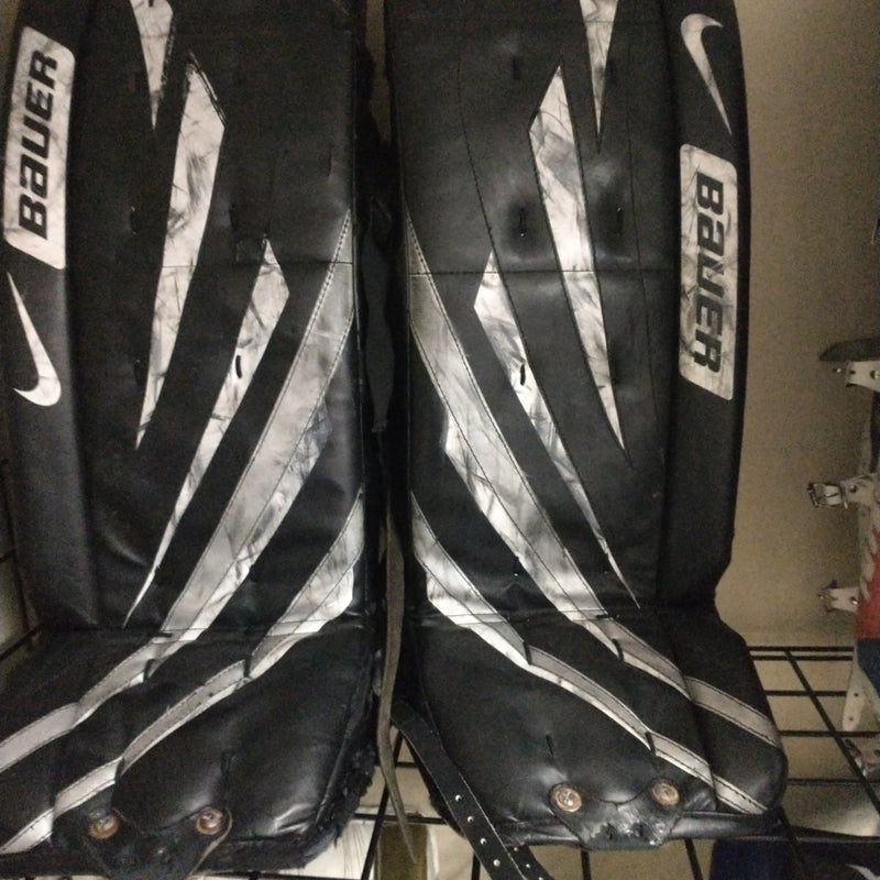 Load image into Gallery viewer, Used Bauer Nike Goalie Leg Pads SR. 34&quot;
