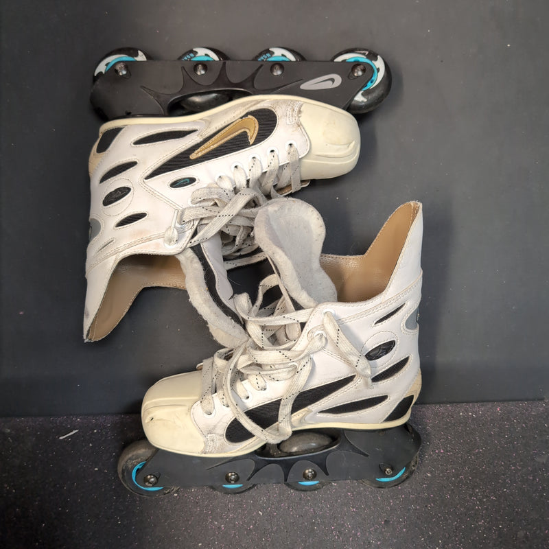 Load image into Gallery viewer, Used Nike Air Zoom White Size Sr. 7 Inline Skates
