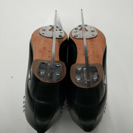 used Riedell mens 223 figure skates size 4