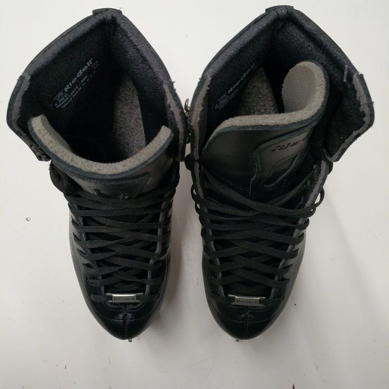 Load image into Gallery viewer, used Riedell mens 223 figure skates size 4
