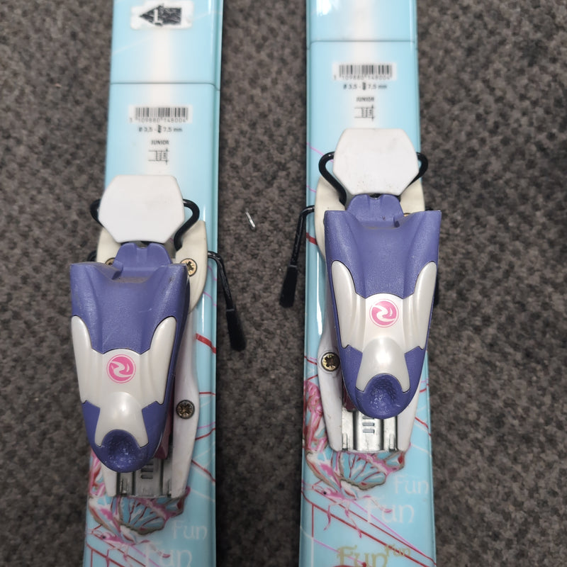 Load image into Gallery viewer, Rossignol Fun 2 White/Blue Length 110&quot; Used Downhill Skis w/Bindings
