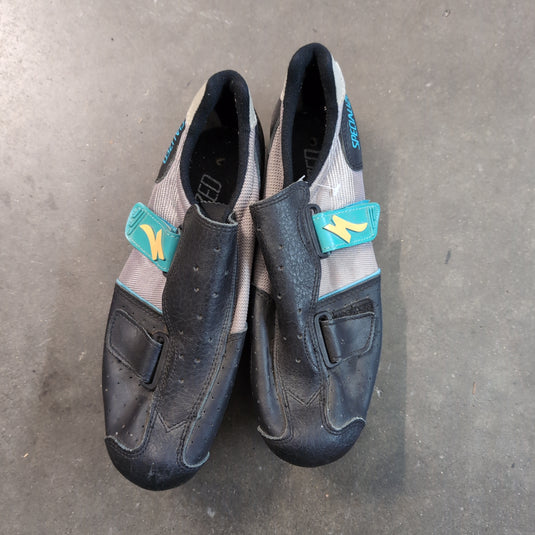 Used Specialized Biking Cleats (Size: US/7.5, EU/40)