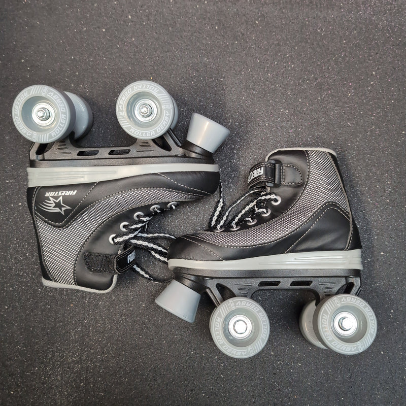 Load image into Gallery viewer, New Roller Derby Firestar Black 608ZB Jr. Skate Size 13 Derby Skates Complete
