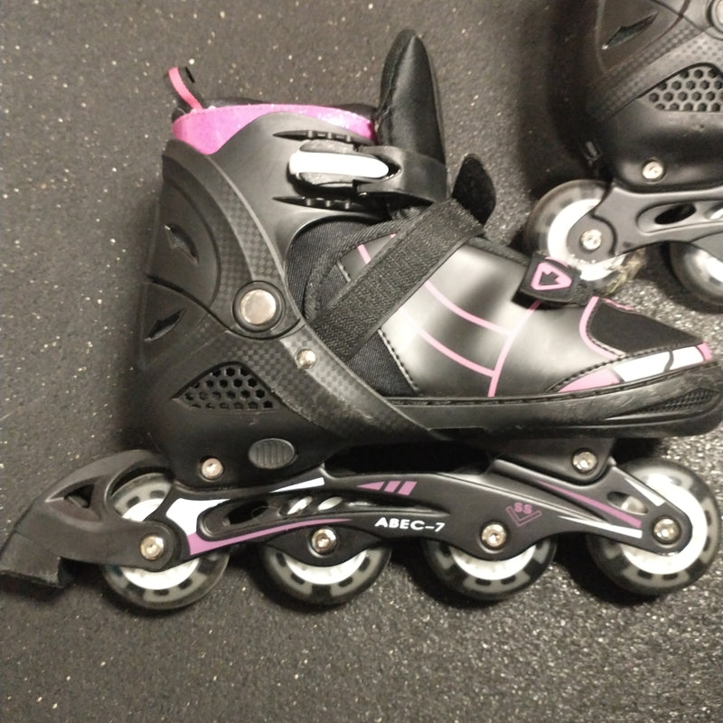 Load image into Gallery viewer, Used Adjustable Girl&#39;s Inline Skates
