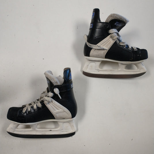 Used CCM Super Rapide 52 Junior Size 2 Hockey Skates