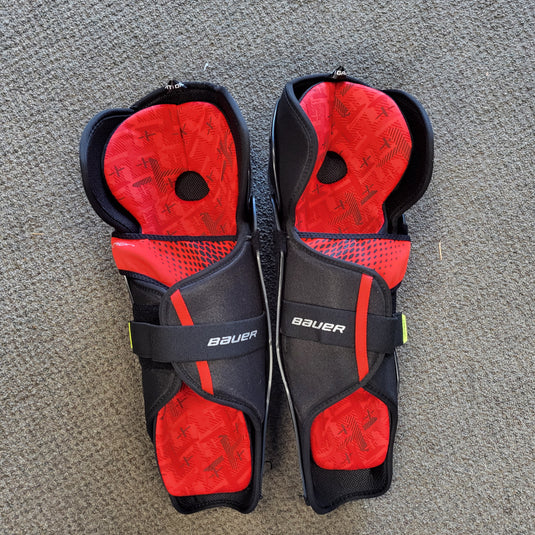Lightly Used Bauer Vapor Velocity Shin Guards 16
