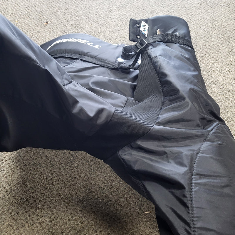 Load image into Gallery viewer, Used Winwell AMP 500 Sr. XXXL Hockey Pants
