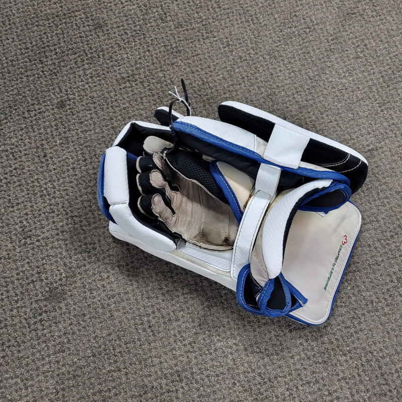 Load image into Gallery viewer, Used True Catalyst PX3 Sr. Goalie Blocker
