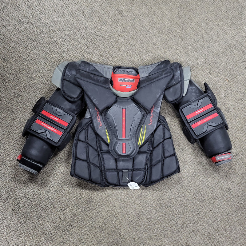 Load image into Gallery viewer, Used Bauer Vapor Hyperlite 2 Sr Small Goalie Chest Protector
