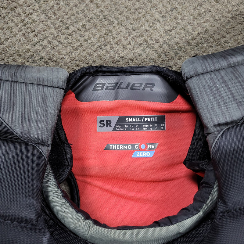 Load image into Gallery viewer, Used Bauer Vapor Hyperlite 2 Sr Small Goalie Chest Protector
