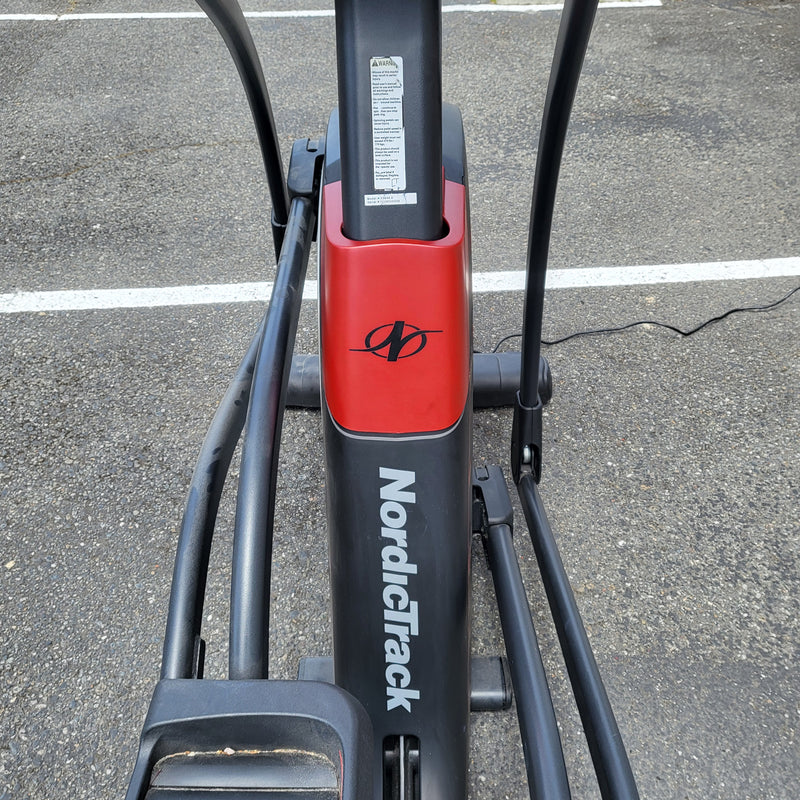 Load image into Gallery viewer, Used NordicTrack ELITE14.9 Elliptical Machine
