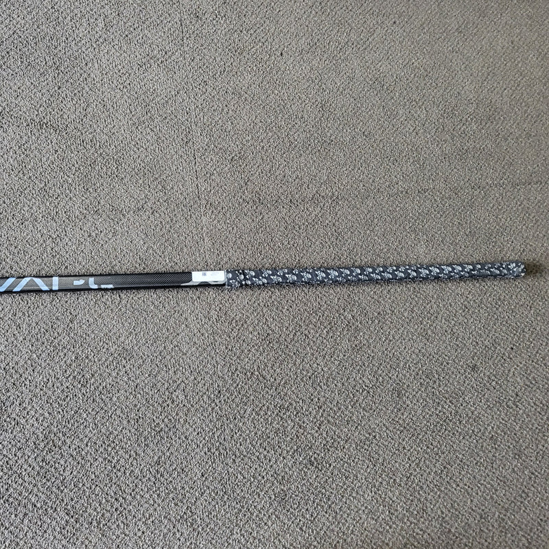 Load image into Gallery viewer, Used Bauer Vapor XX Hockey Stick Right Handed
