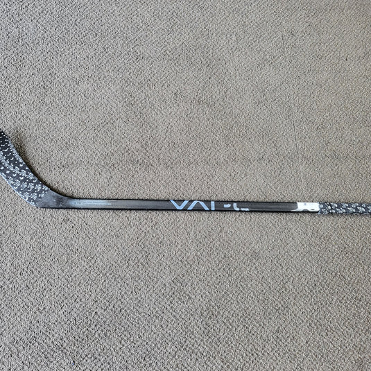 Used Bauer Vapor XX Hockey Stick Right Handed