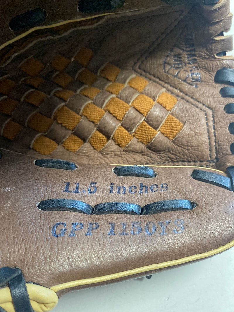 Load image into Gallery viewer, Used Mizuno Prospect 11.5 Yth Glove LH
