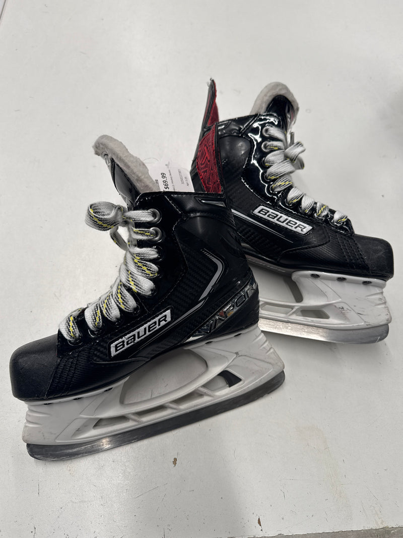 Load image into Gallery viewer, Used Bauer Vapor X Select Jr. Hockey Skates
