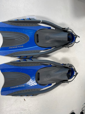 Used US Divers Flippers