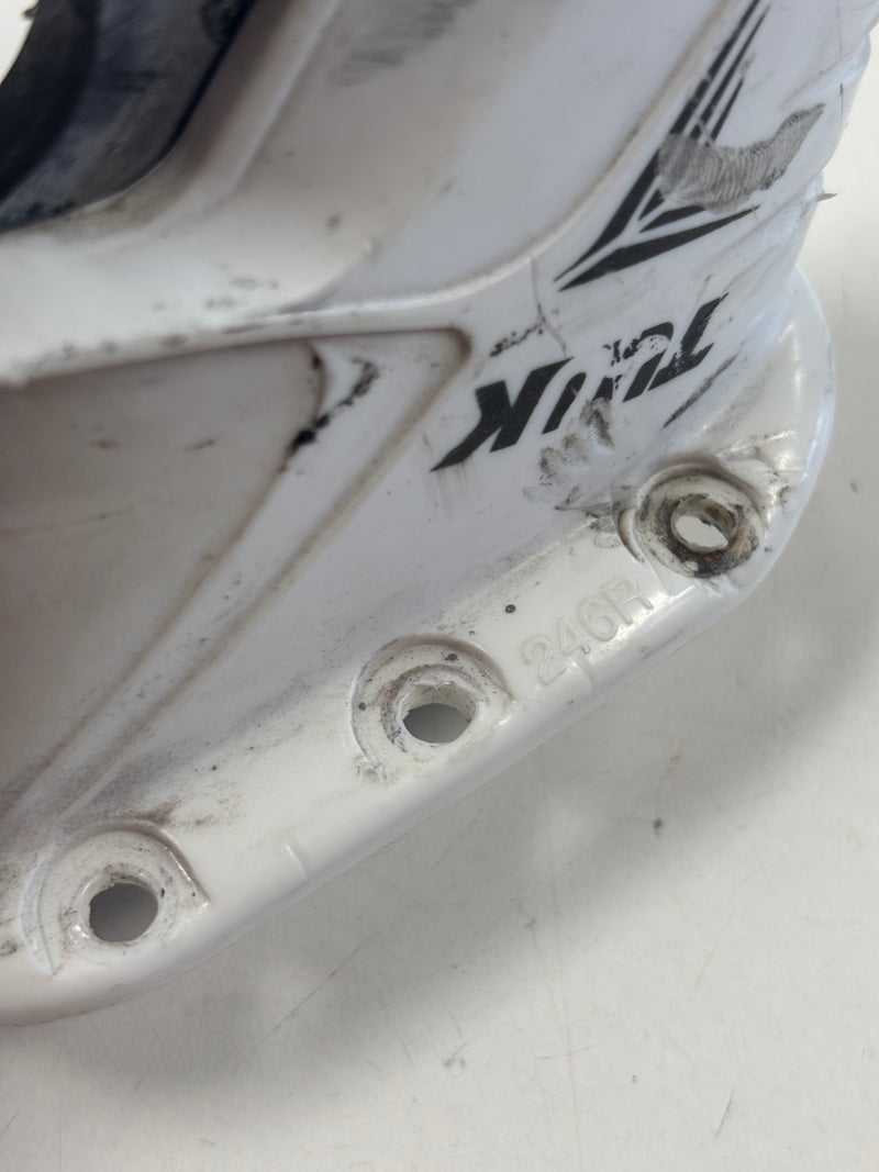 Load image into Gallery viewer, Used Bauer Tuuk Lightspeed Edge Hockey Skate Holder
