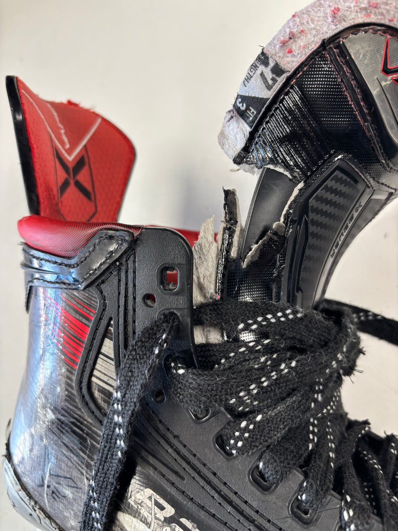 Load image into Gallery viewer, Used Bauer Vapor X5 Pro Sr. Hockey Skates
