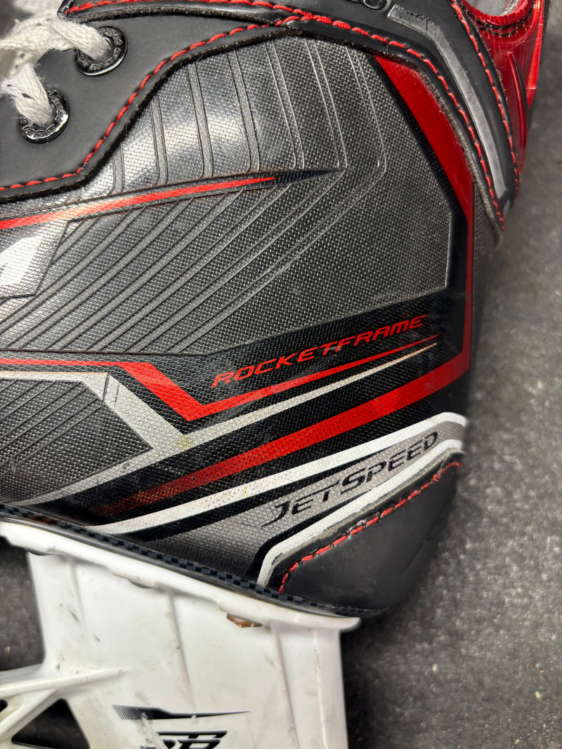 Load image into Gallery viewer, Used CCM Jetspeed FT380 Sr. 7.5D Hockey Skates
