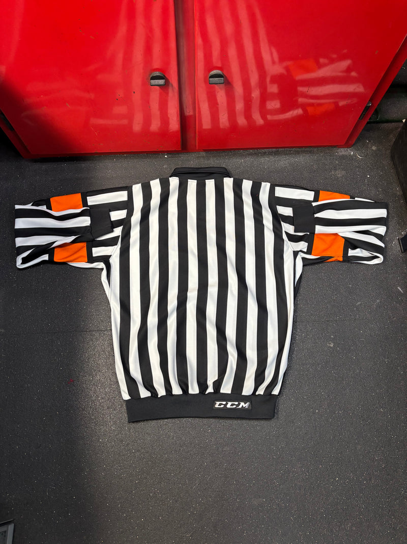 Load image into Gallery viewer, Used Referee Jersey Size 46
