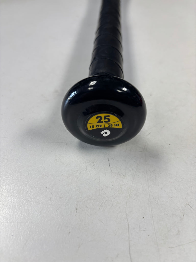 Load image into Gallery viewer, Lightly Used Demarini Yard 25&quot; Drop -10 Tee Ball Bat
