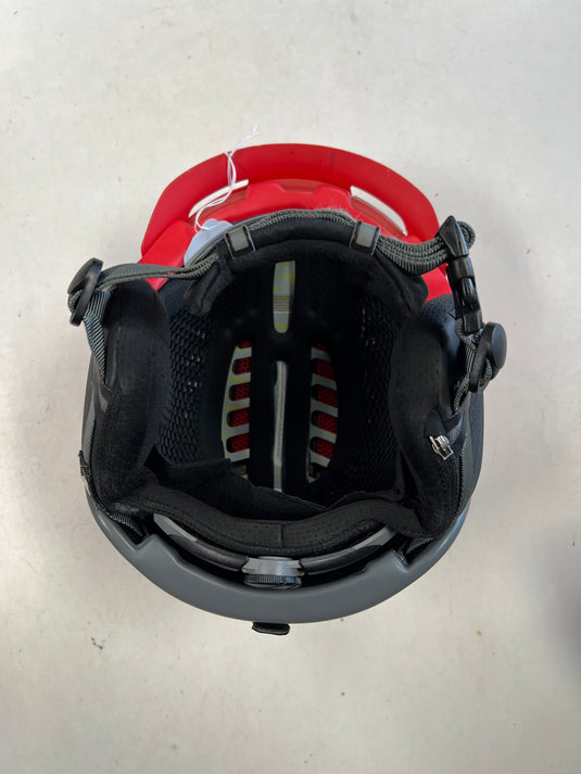 Used Smith Vantage MIPS Ski/Snowboard Helmet