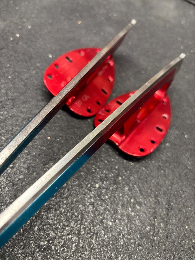 Load image into Gallery viewer, Used Paramount CA Figure Skate Blades
