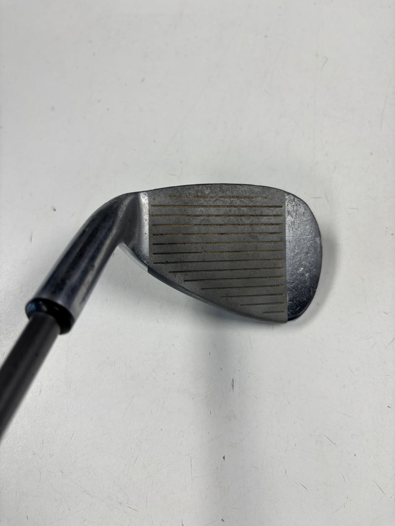 Load image into Gallery viewer, Used RH Tour Edge HL-J Kids Golf Set
