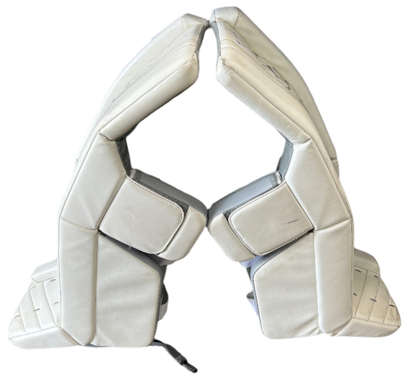 Load image into Gallery viewer, Used Warrior Ritual G2 35 + 1.5&quot; Hockey Goalie Leg Pads
