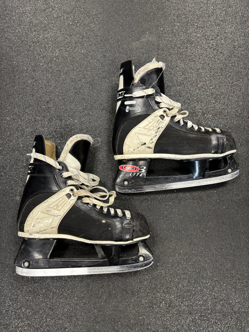 Load image into Gallery viewer, Used CCM Tacks 325 Sr. Hockey Skates
