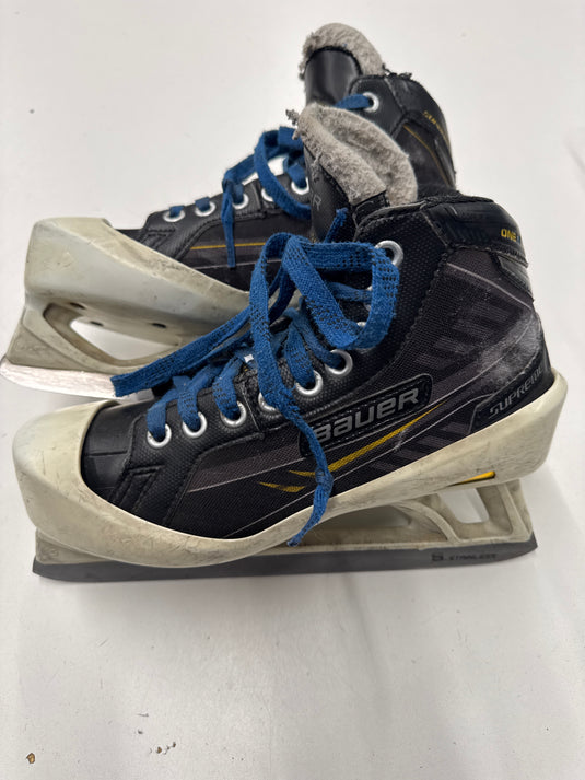 Used Bauer Supreme One.7 Goalie Hockey Skates, INT 5