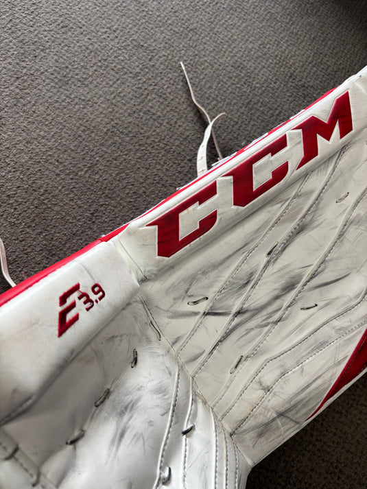 Used CCM Eflex 3.9 Sr. Goalie Leg Pads