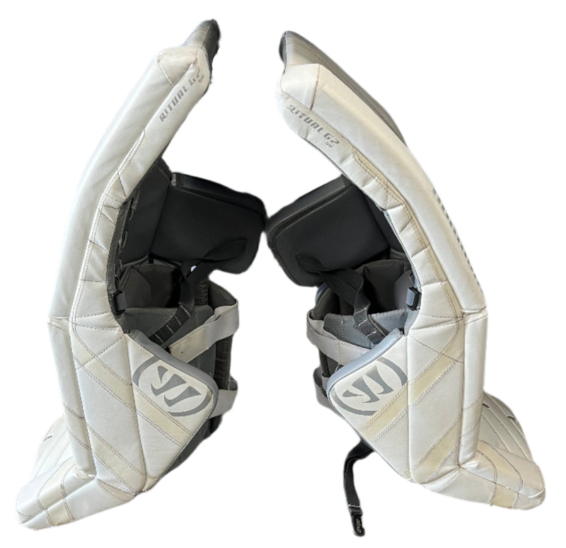 Load image into Gallery viewer, Used Warrior Ritual G2 35 + 1.5&quot; Hockey Goalie Leg Pads
