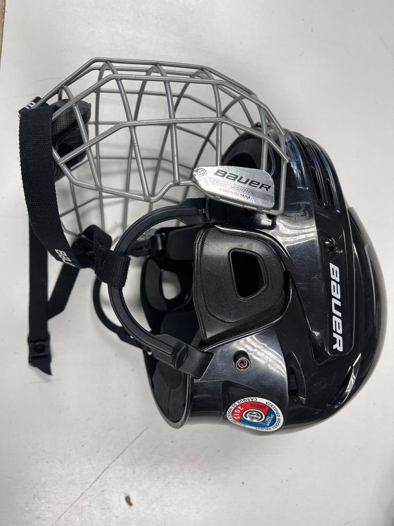 Load image into Gallery viewer, Used Bauer Youth Hockey Helmet
