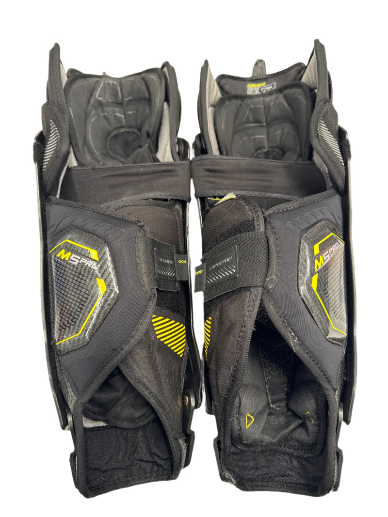 Load image into Gallery viewer, Used Bauer Supreme M5 Pro 17&quot; Shin Guards
