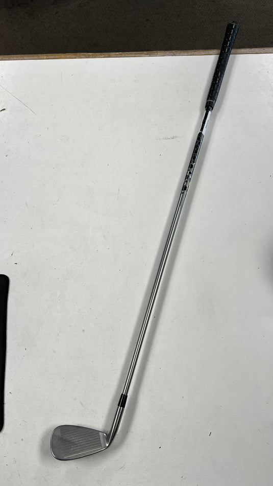 Used RH Tour Edge HL4 7 Iron