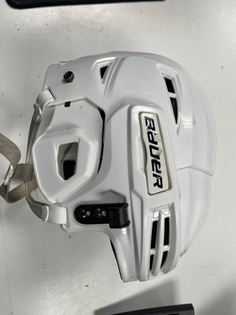 Load image into Gallery viewer, Used Bauer IMS 5.0 Youth Small Hockey Helmet
